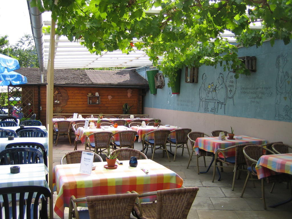 Landhotel Weinhaus Treis Weinähr Екстериор снимка